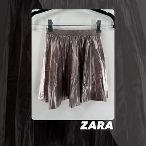 EUC Zara Kids Metallic Pleated Skirt